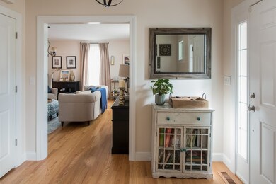 86 Fenwick St, Framingham, MA 01701 - photo 4