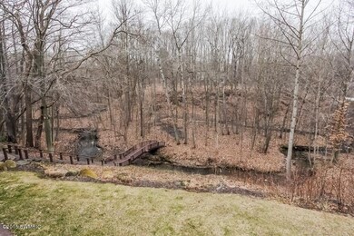 043-Exterior-1546148-mls