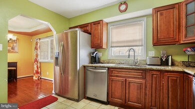 10037 Dubarry St, Glenn Dale, MD 20769 - photo 5