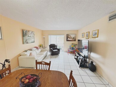 6780 W 2nd Ct unit 313, Hialeah, FL 33012 - photo 5
