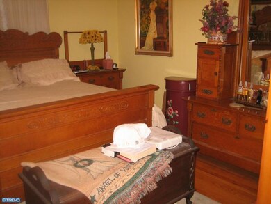 11021/2 Elm Ave, Haddon Township, NJ 08107 - photo 5