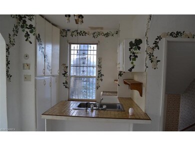 1216 Gibbs Ave NE, Canton, OH 44705 - photo 7