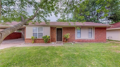 1108 Forest Glen Ct, Bryan, TX 77803 - photo 2