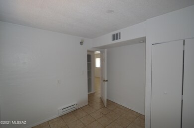 460 E Delano St unit 2, Tucson, AZ 85705 - photo 5