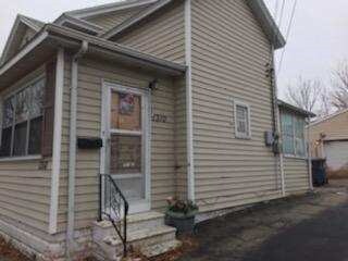 1310 10th St S, La Crosse, WI 54601 - photo 3
