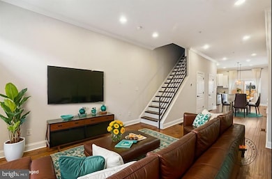 719 E Thompson St, Philadelphia, PA 19125 - photo 4