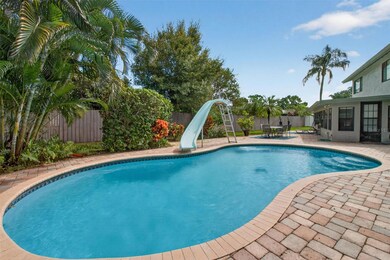 10135 133rd St, Seminole, FL 33776 - photo 2