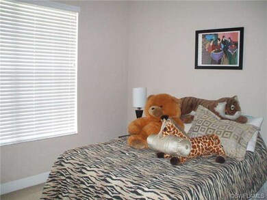 LARGE 2ND BEDROOM