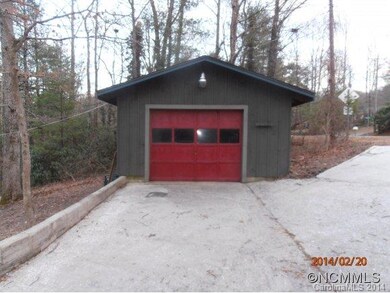 1589 Brookside Camp Rd, Hendersonville, NC 28792 - photo 4