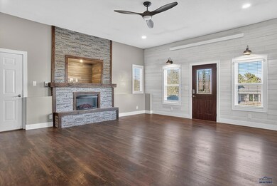 5439 Meadowlark Dr, Rapid City, SD 57702 - photo 4