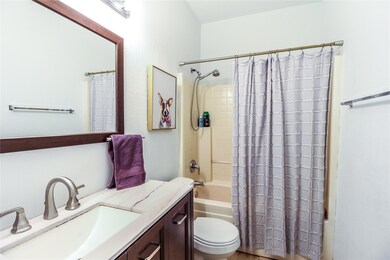 2420 Wildwood Ln, Denton, TX 76210 - photo 4