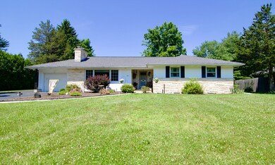 6 Crescent St, Easthampton, MA 01027 - photo 2