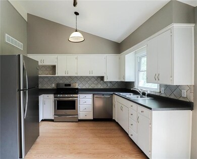 Kitchen, stainless appliances stay. Gas stove