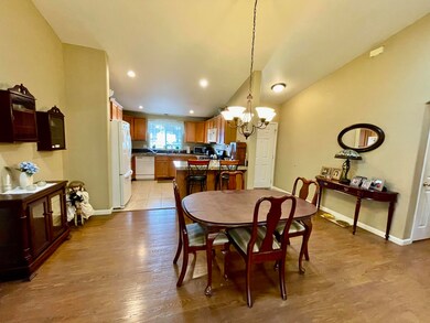 2201 SW Obsidian Ave, Redmond, OR 97756 - photo 5