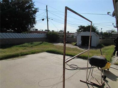 304 Gladys Ave, El Paso, TX 79915 - photo 6