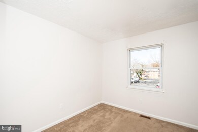 4519 Fieldstone Ct, Marshall, VA 20115 - photo 4