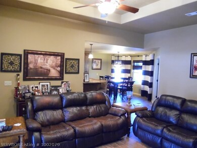 2017 Prairie Fire Dr, Sallisaw, OK 74955 - photo 5