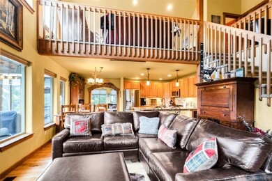 Bright and open floor plan