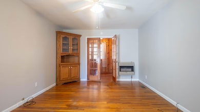 1 bed 1 bath town house005