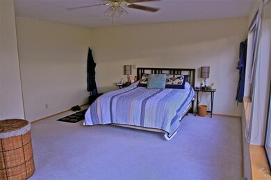 1932 NW 4th St, Bend, OR 97701 - photo 6