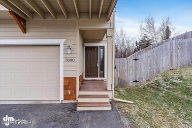 02-Front Exterior_KC_09524