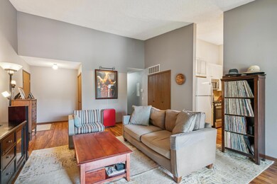 11079 Oregon Cir unit 78, Bloomington, MN 55438 - photo 7