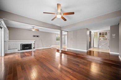 116 Waterglen Cir, Sacramento, CA 95826 - photo 3