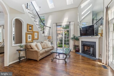 11451 Hollow Timber Ct, Reston, VA 20194 - photo 7