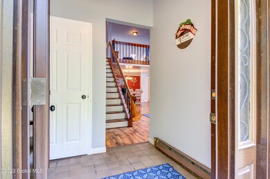 16 Amber Way, Ballston Spa, NY 12020 - photo 5