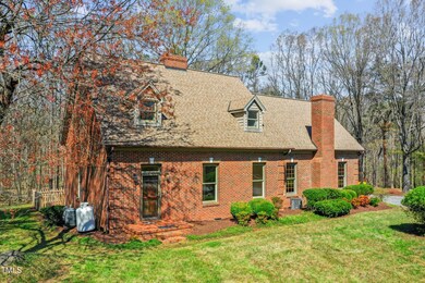 906 Raylewood Ct, Greensboro, NC 27406 - photo 3