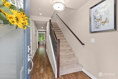 13724 Ash Way unit D-2, Everett, WA 98204 - photo 5