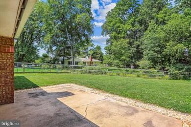 13904 Bethpage Ln, Silver Spring, MD 20906 - photo 3