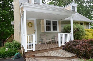 49 Fahnestock Rd, Malvern, PA 19355 - photo 2