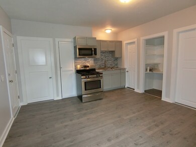 80 Washington St, Clinton, MA 01510 - photo 2