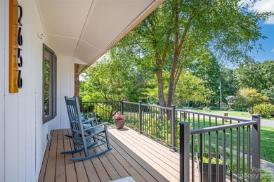 2656 Fines Creek Dr, Statesville, NC 28625 - photo 3