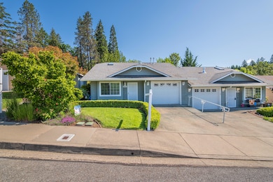 3005SWUniversityRd-004