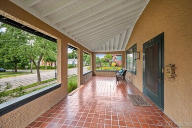 Vaulted wood ceiling, tile floor