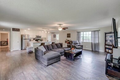 9 S Lakeview, Kiefer, OK 74041 - photo 5