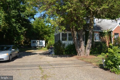 409 Addison Rd S, Capitol Heights, MD 20743 - photo 2