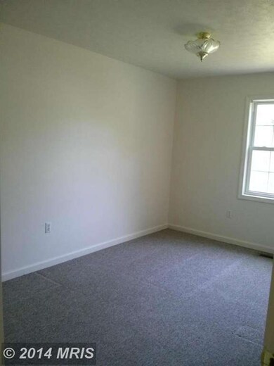 711 W 11th St, Front Royal, VA 22630 - photo 6