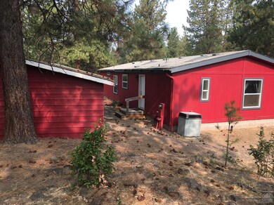 60902 Duke Ln, Bend, OR 97702 - photo 3