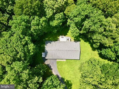 10282 Greystone Rd, Manassas, VA 20111 - photo 2