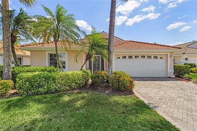7490 Lourdes Ct, Naples, FL 34104 - photo 4