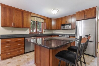 76 Oak Ln, Feeding Hills, MA 01030 - photo 6