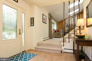 607 Blankner Rd, Sykesville, MD 21784 - photo 3