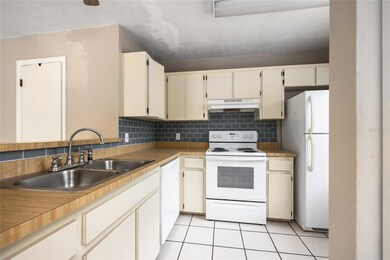 4604 SW 45th Ln, Gainesville, FL 32608 - photo 6