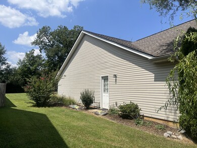 1027 Daniel Ln, Spring Hill, TN 37174 - photo 7