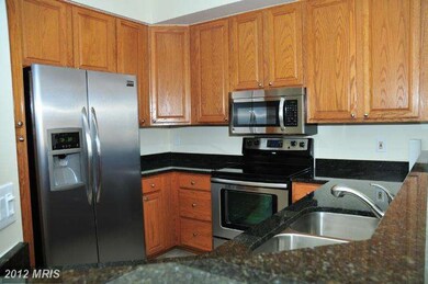 1304 Garden Wall Cir unit 106, Reston, VA 20194 - photo 5