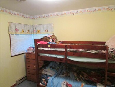 1542 Dale Ln, Bethlehem, PA 18018 - photo 7