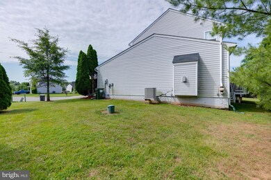 11099 N Windsor Ct, Bealeton, VA 22712 - photo 5